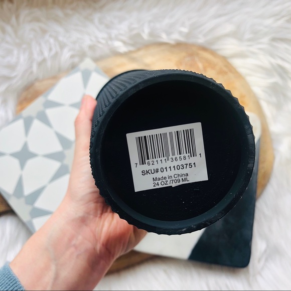 Starbucks // Bundle of 2 Studded Holiday Tumblers - Picture 4 of 8